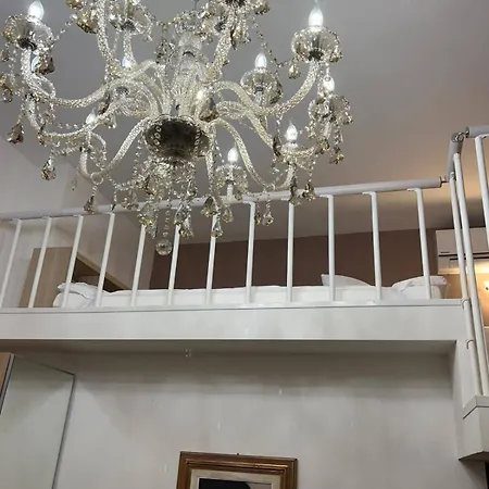 Modern With Two Terraces In The Center דירה *